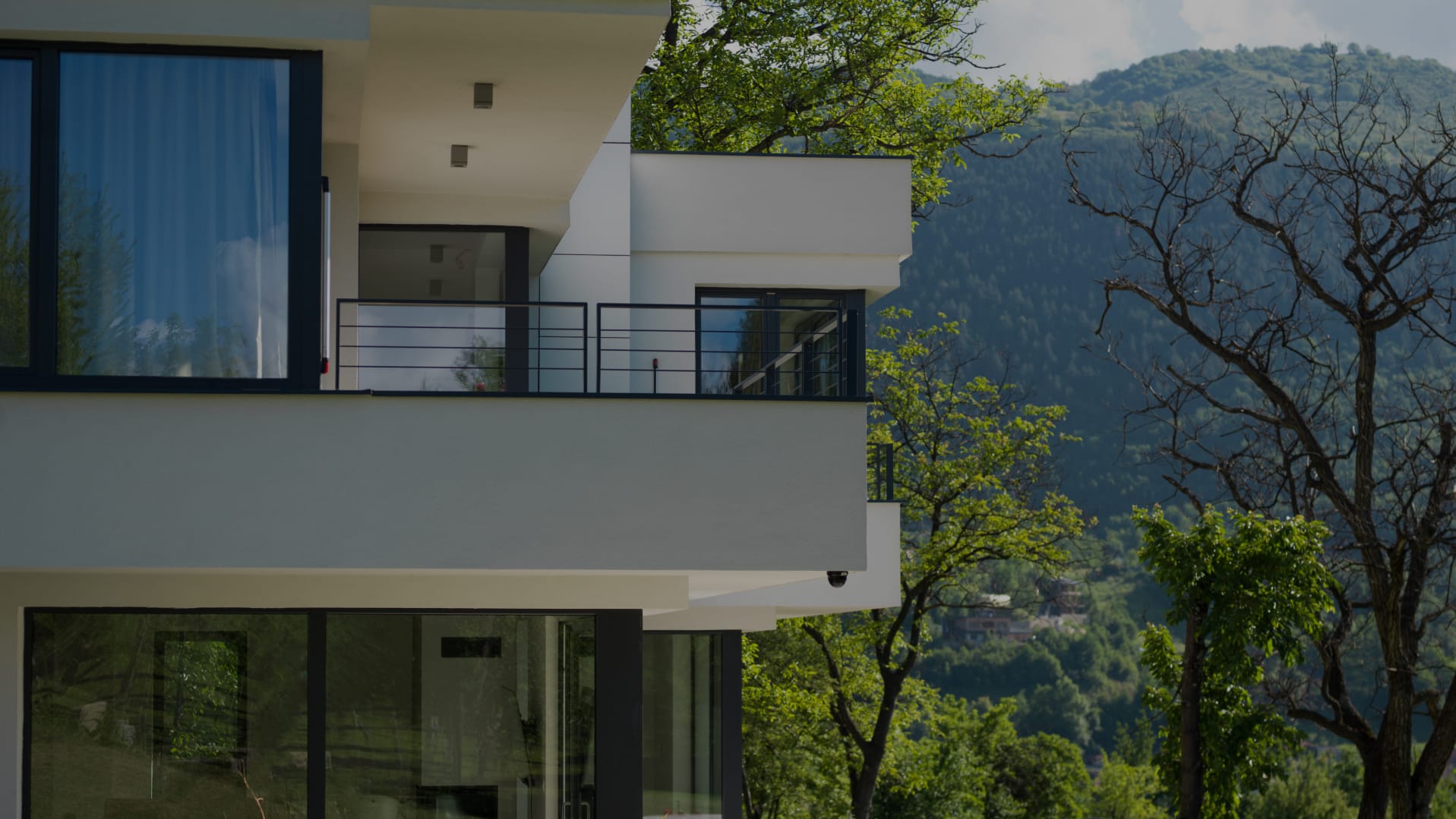 ELEVATE YOUR HOME WITH PRESTIGE CUSTOM PAINTING: THE PREMIER CHOICE IN THE BAY AREA